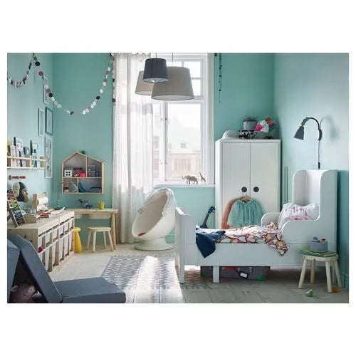 سرير خشب قابل للتكبير