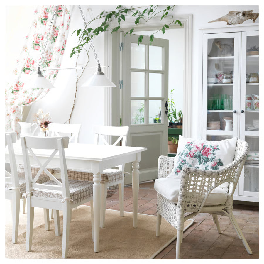 كرسي انكولف ابيض